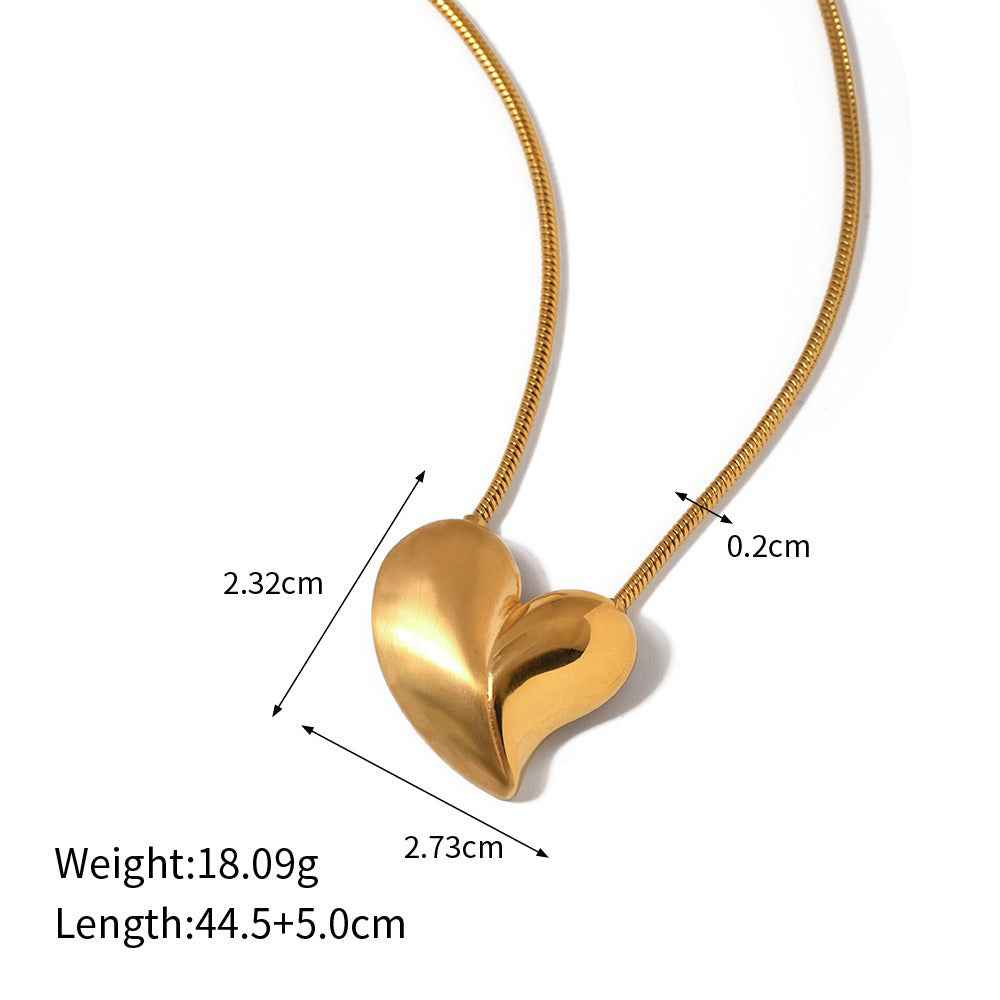 Collier Élégant – Finesse dorée et charme intemporel